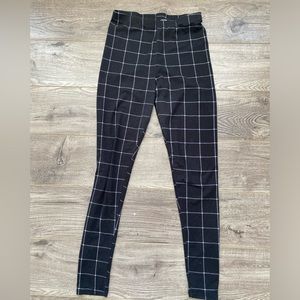 CLEAROUT Black and White Checkered/ Tartan Leggings
